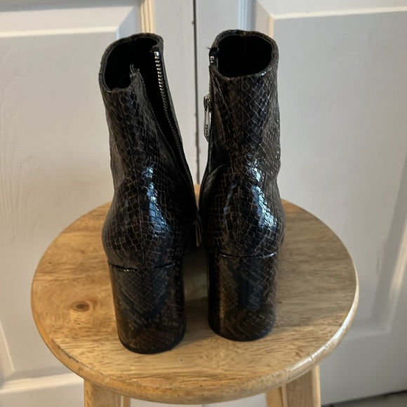 Size 7 snake print block heeled booties - Picture 3 of 5